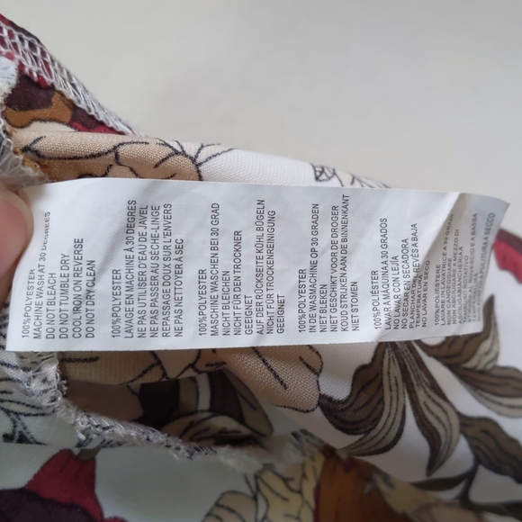 Boohoo Floral Mini Dress - Picture 5 of 5